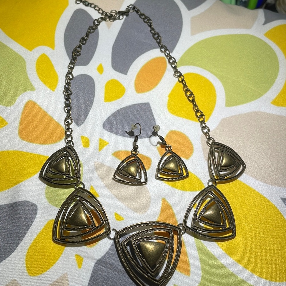 Brass tone Geometric Necklace & Earring Set - New/Never Worn